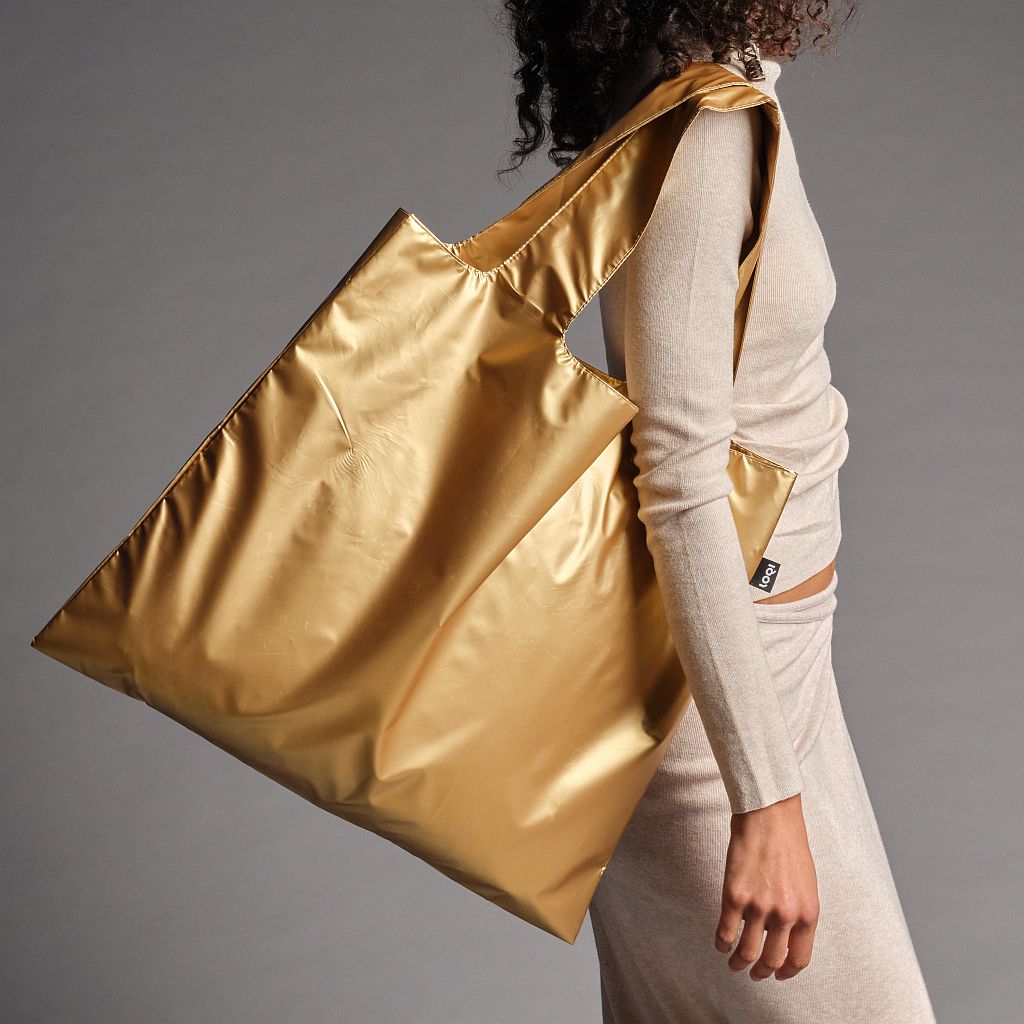 Metallic　